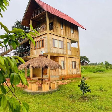 Rock Shade Chalet- Sigiriya Bagian luar foto