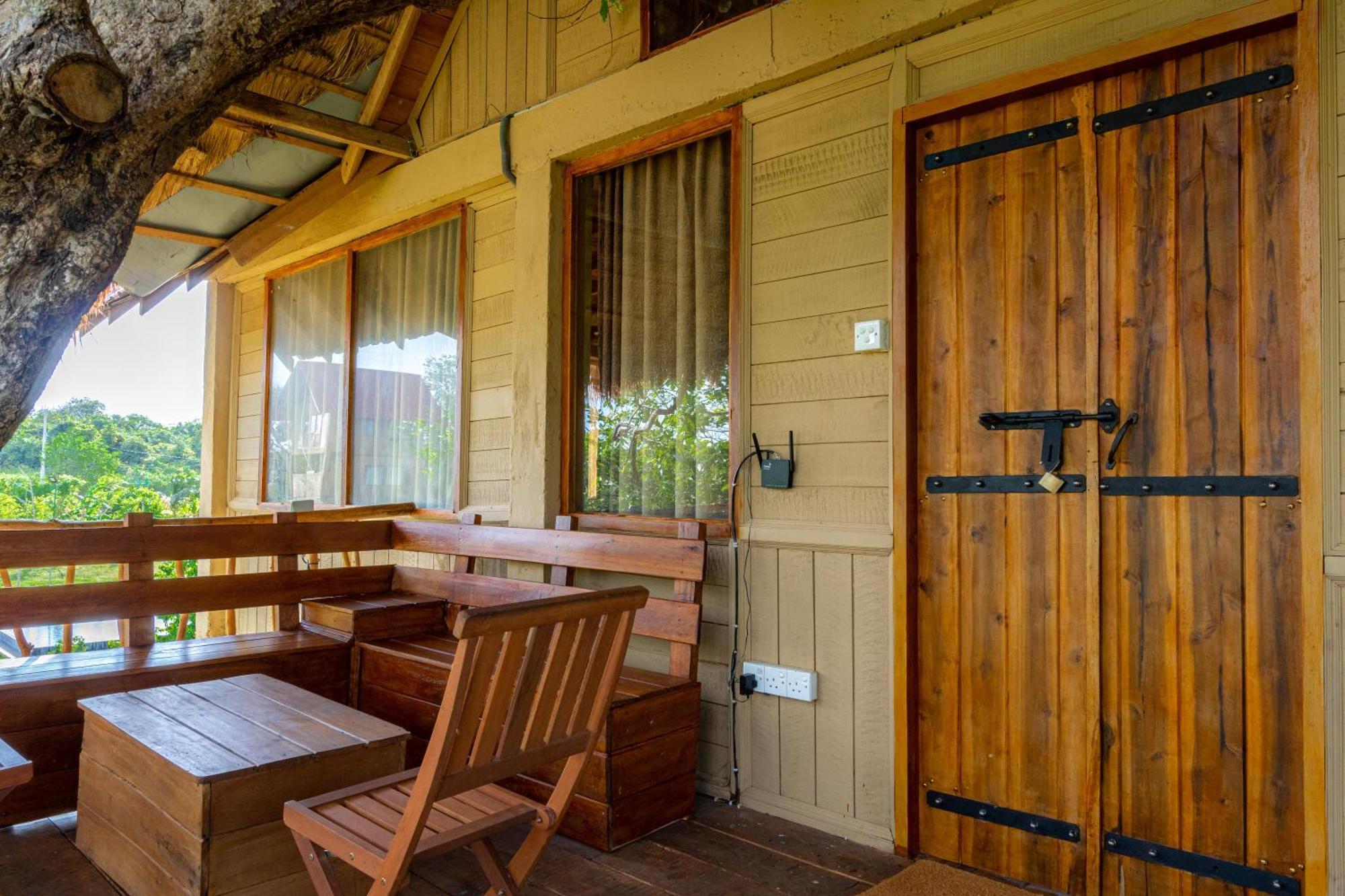 Rock Shade Chalet- Sigiriya Bagian luar foto