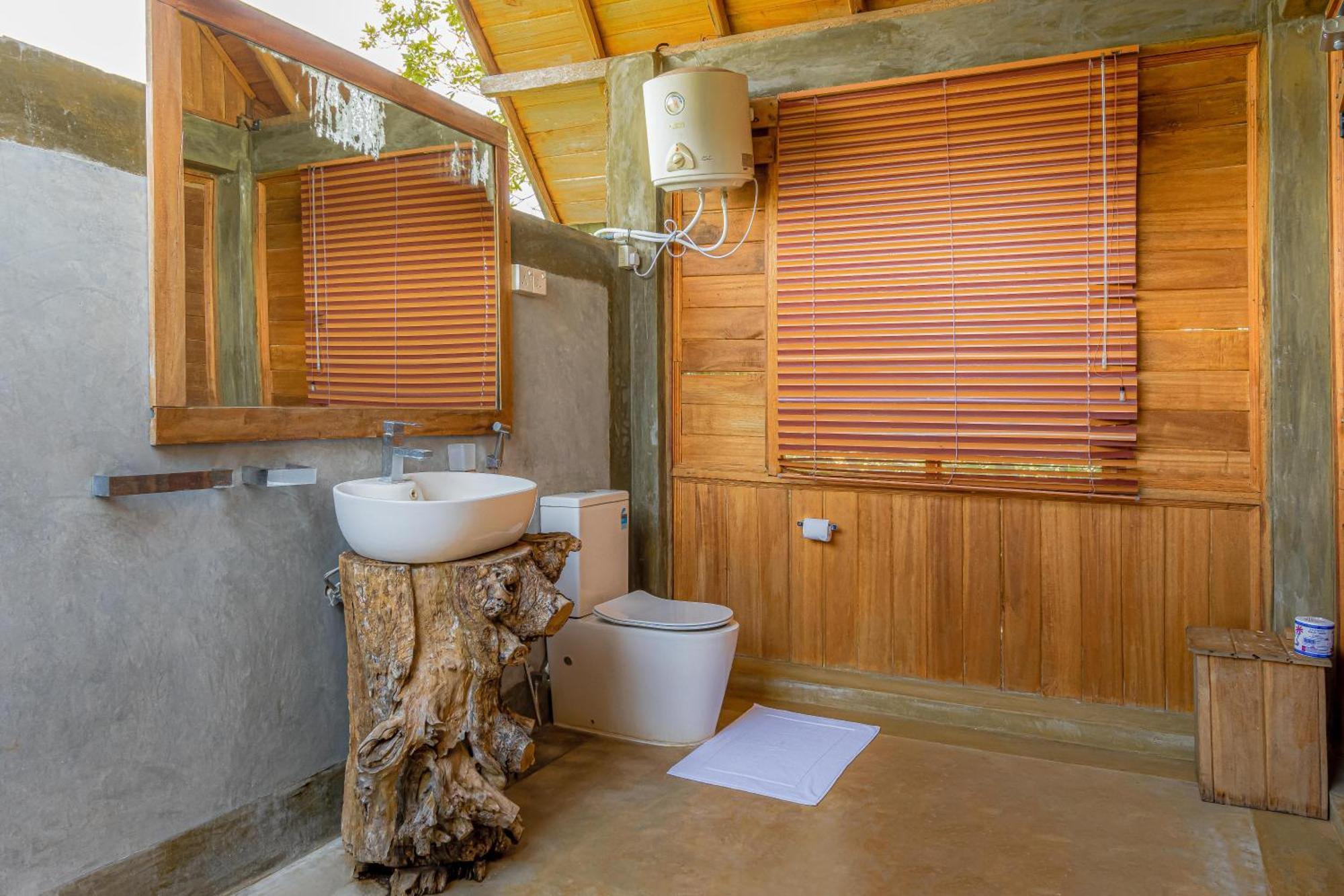 Rock Shade Chalet- Sigiriya Bagian luar foto